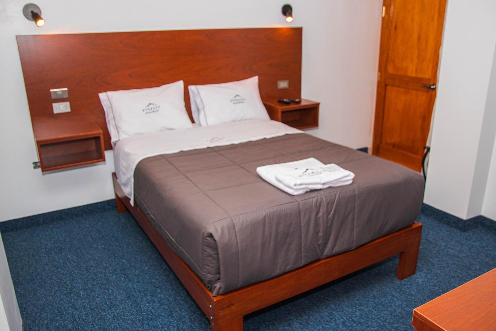 Hotel Turistico Everest Huaraz  Zewnętrze zdjęcie